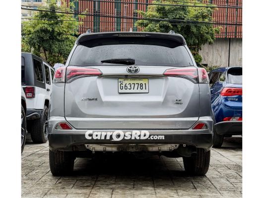 Toyota RAV4 Jeepeta en venta