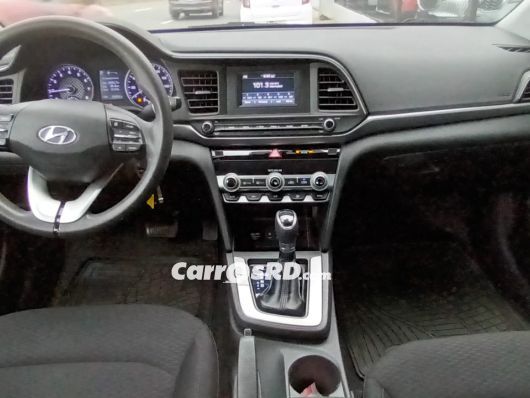 Hyundai Elantra Carros en venta