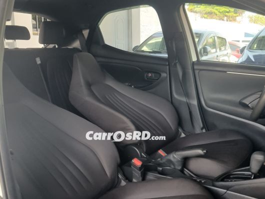 Toyota Yaris Carros en venta