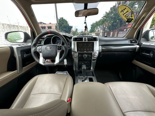 Toyota 4Runner SR5