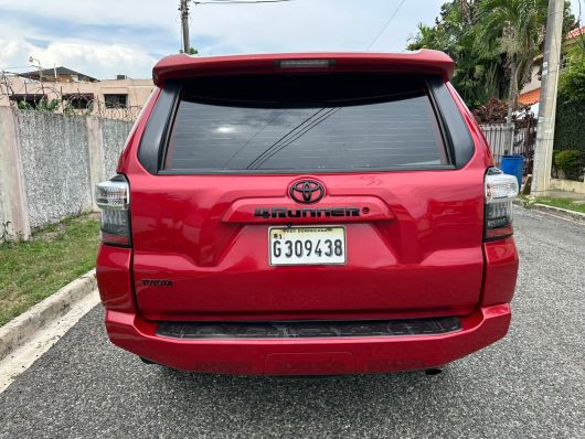 Toyota 4Runner SR5