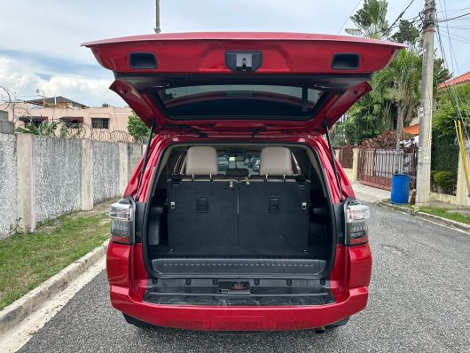 Toyota 4Runner SR5