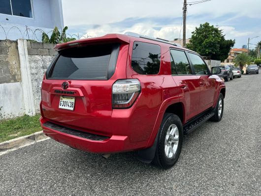Toyota 4Runner SR5