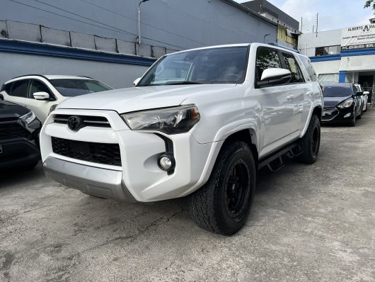 Toyota 4Runner SR5 Premium en venta