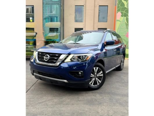 Nissan Pathfinder SV en venta