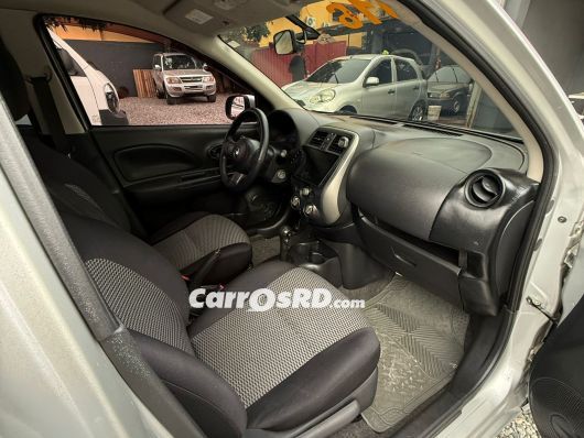 Nissan March Hatchback en venta