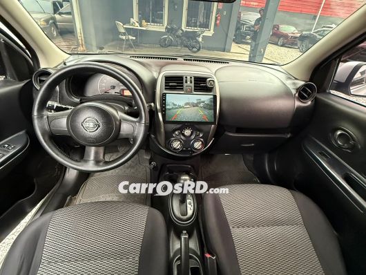 Nissan March Hatchback en venta