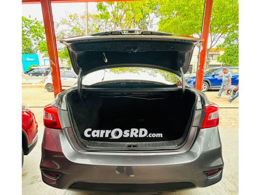 Nissan Sentra Carros en venta