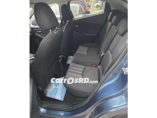 Mazda 2 Carros en venta