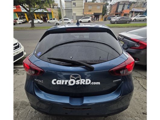 Mazda 2 Carros en venta