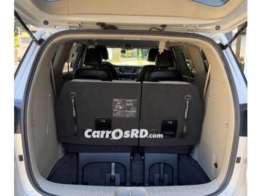 Kia Sedona Minivan en venta