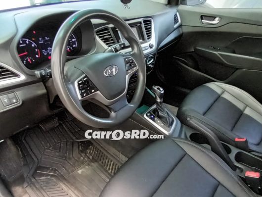 Hyundai Accent Carros en venta