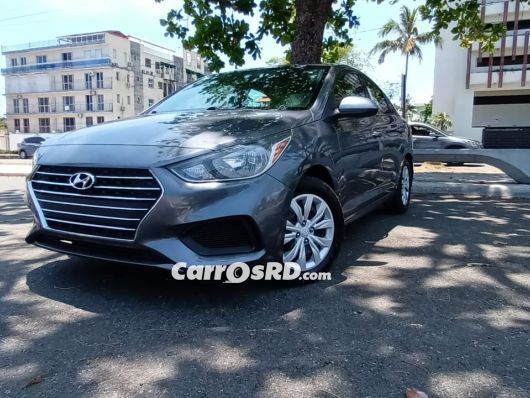 Hyundai Accent Carros en venta