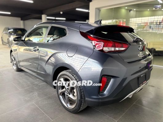 Hyundai Veloster Carros en venta