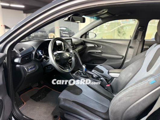 Hyundai Veloster Carros en venta
