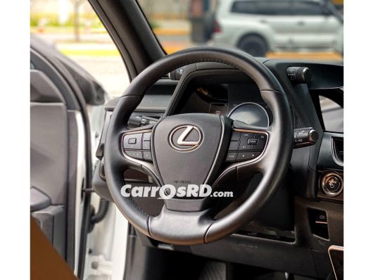 Lexus UX Jeepeta en venta