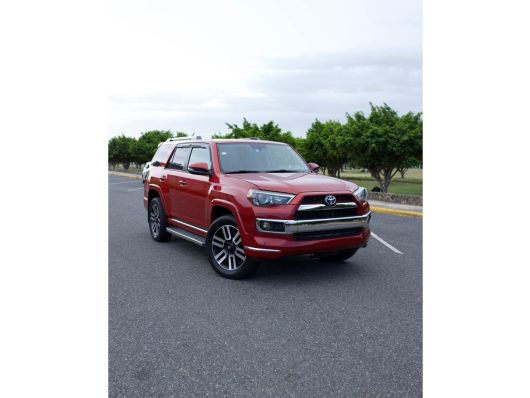 Toyota 4Runner SR5 en venta