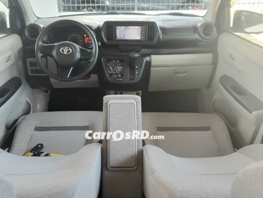 Toyota Passo Carros en venta