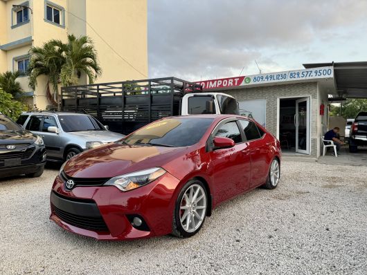 Toyota Corolla LE en venta
