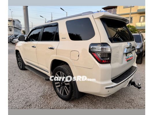 Toyota 4Runner Jeepeta en venta
