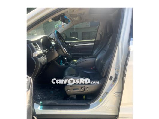 Toyota Highlander Jeepeta en venta