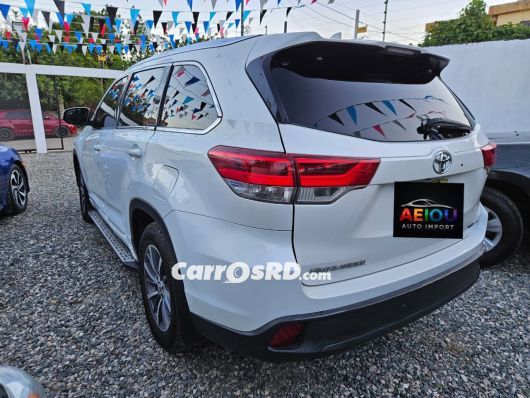 Toyota Highlander Jeepeta en venta