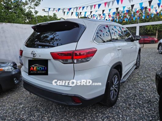 Toyota Highlander Jeepeta en venta