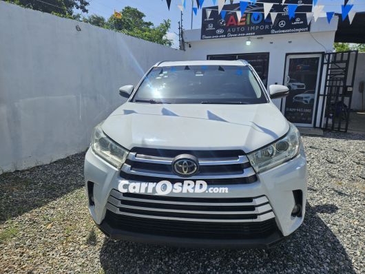 Toyota Highlander Jeepeta en venta