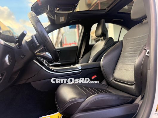 Mercedes-Benz Clase C Carros en venta