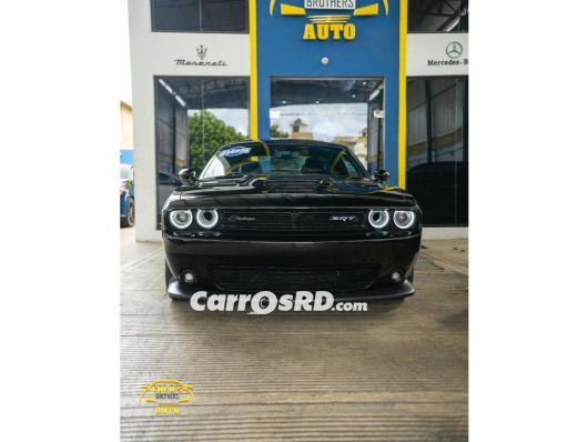 Dodge Challenger Coupe en venta