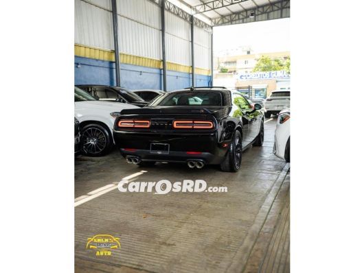 Dodge Challenger Coupe en venta