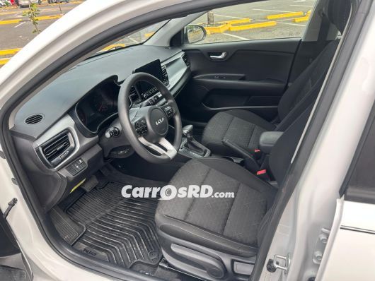 Kia Rio Carros en venta