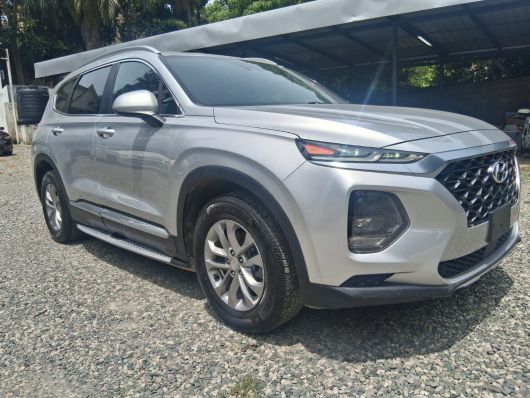 Hyundai Santa Fe SE en venta