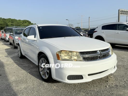 Dodge Avenger Carros en venta