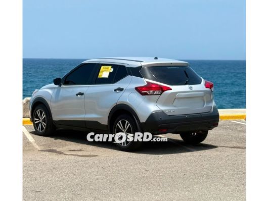 Nissan Kicks Jeepeta en venta
