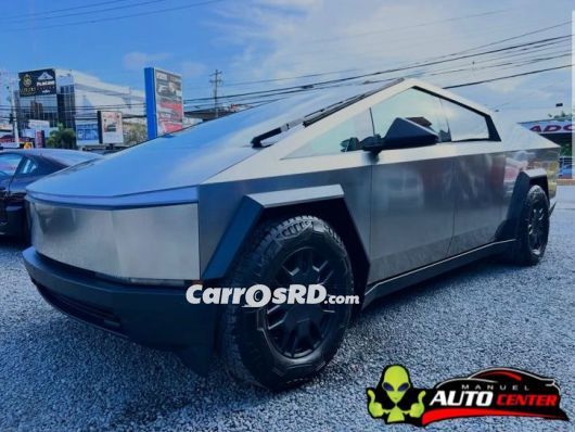 Tesla Model Y Camioneta en venta