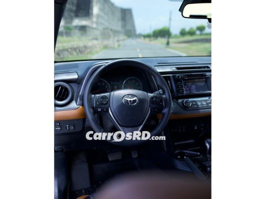 Toyota RAV4 Jeep en venta