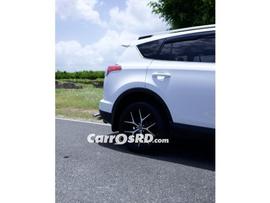 Toyota RAV4 Jeep en venta