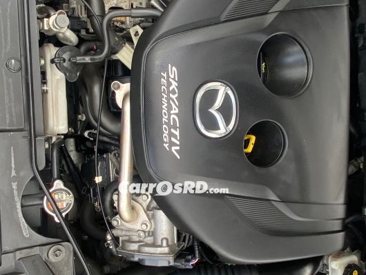 Mazda Demio Carros en venta