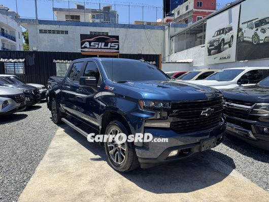 Chevrolet Silverado Camioneta en venta