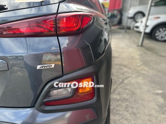 Hyundai Kona Carros en venta