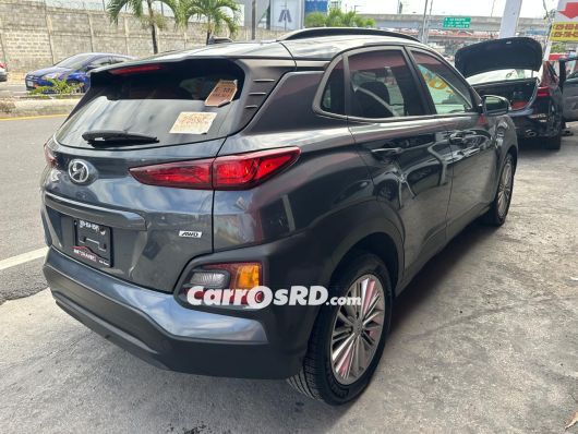 Hyundai Kona Carros en venta