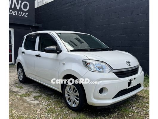 Toyota Passo Hatchback en venta
