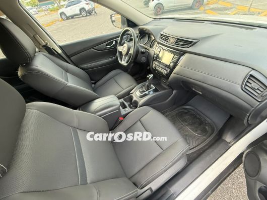 Nissan Rogue Jeepeta en venta