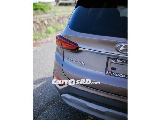 Hyundai Santa Fe Jeepeta en venta