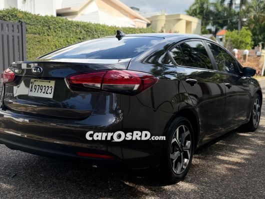 Kia Forte Carros en venta