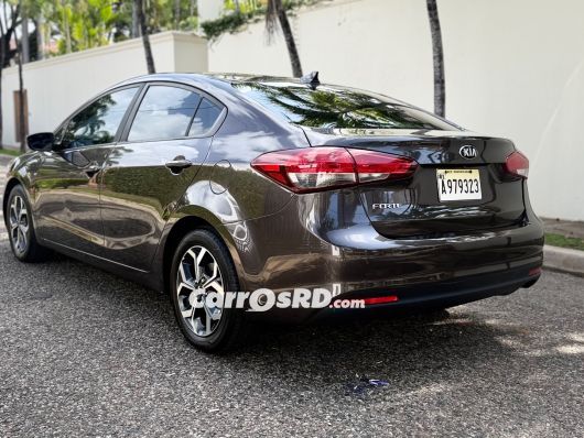 Kia Forte Carros en venta