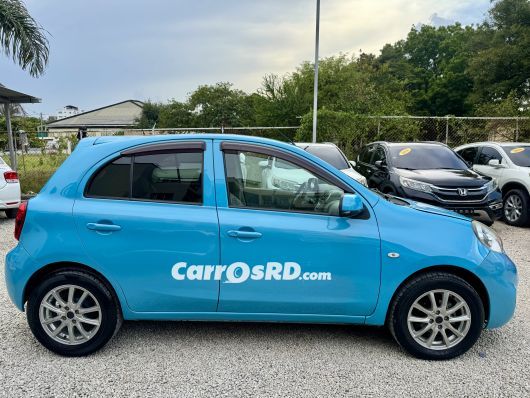 Nissan March Carros en venta