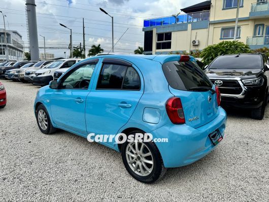 Nissan March Carros en venta