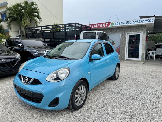 Nissan March Básico en venta